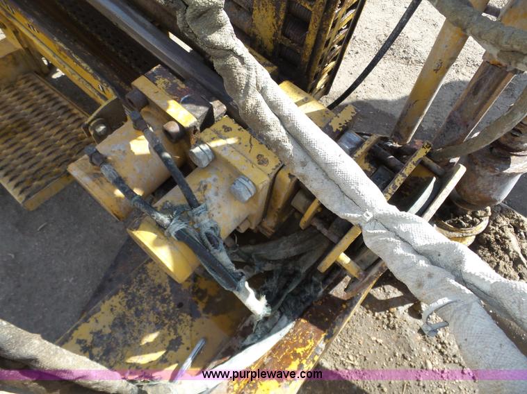 image for item J8954 1998 Vermeer D16X20 directional boring unit