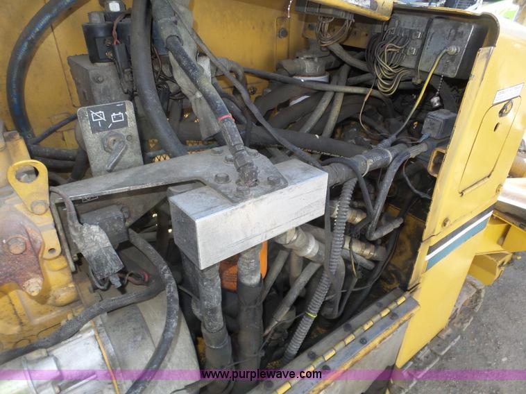 image for item J8954 1998 Vermeer D16X20 directional boring unit