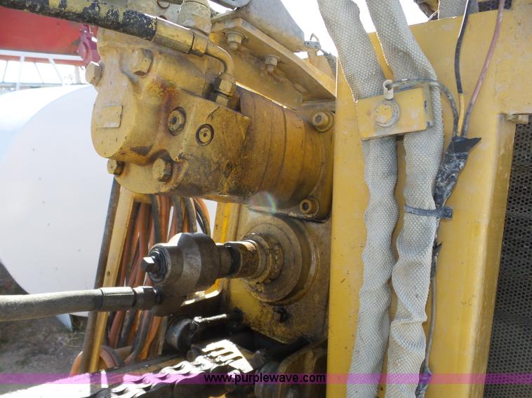 image for item J8954 1998 Vermeer D16X20 directional boring unit