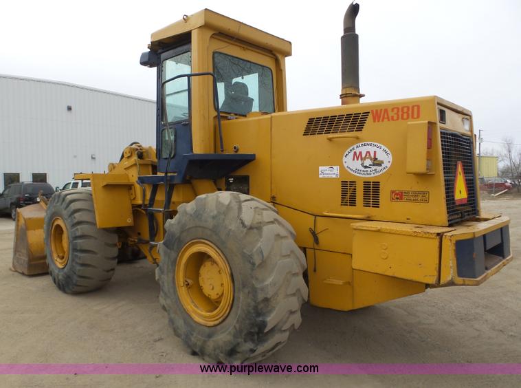 image for item J8955 1990 Komatsu WA380-1 wheel loader