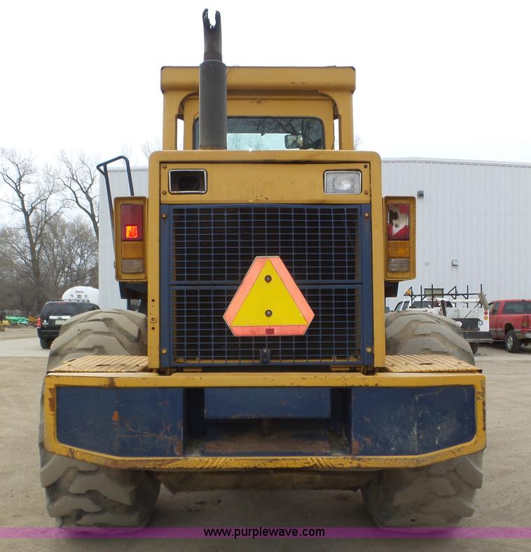 image for item J8955 1990 Komatsu WA380-1 wheel loader