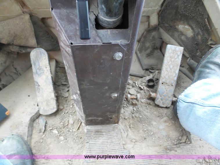 image for item J8955 1990 Komatsu WA380-1 wheel loader