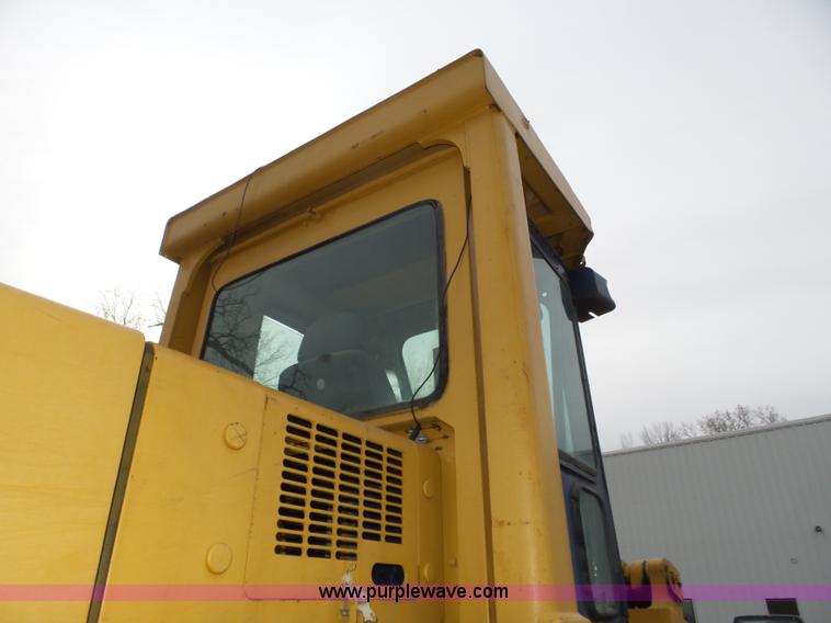 image for item J8955 1990 Komatsu WA380-1 wheel loader