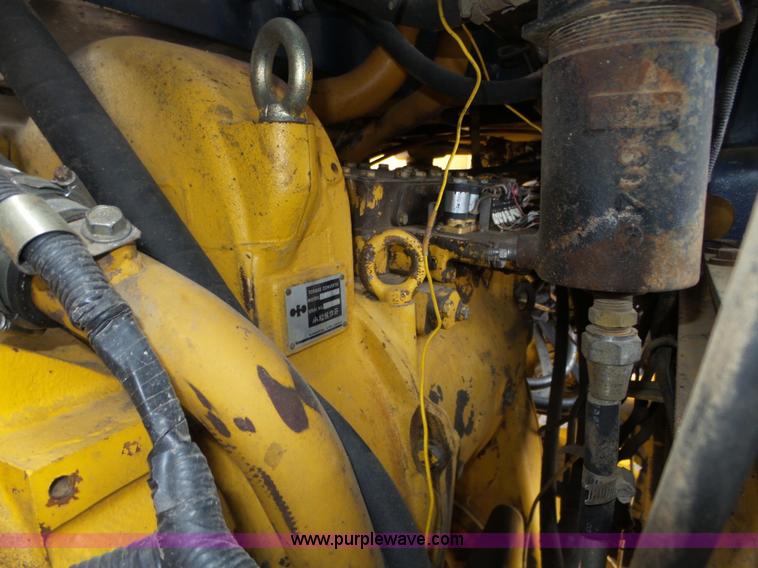 image for item J8955 1990 Komatsu WA380-1 wheel loader