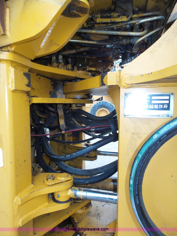 image for item J8955 1990 Komatsu WA380-1 wheel loader