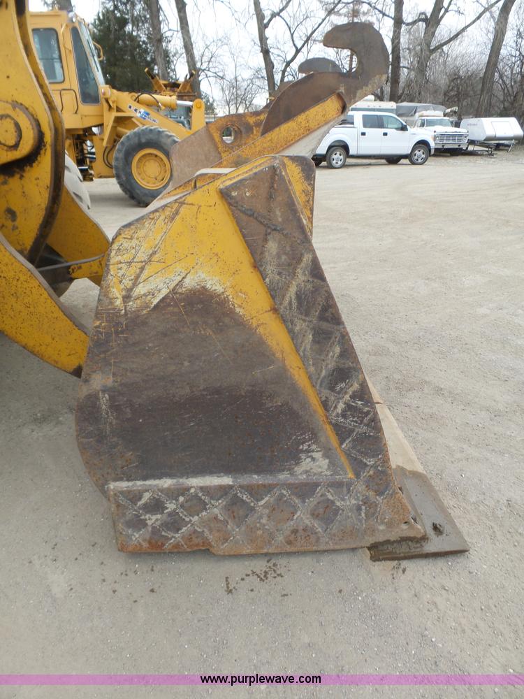 image for item J8955 1990 Komatsu WA380-1 wheel loader