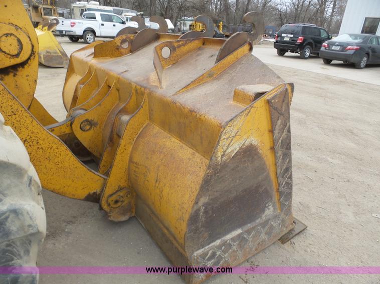 image for item J8955 1990 Komatsu WA380-1 wheel loader