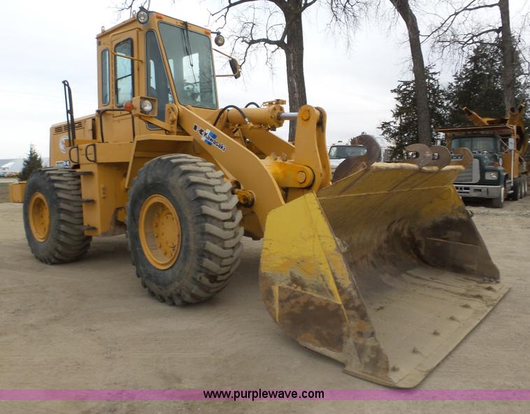 image for item J8956 Kawasaki 70 ZII wheel loader