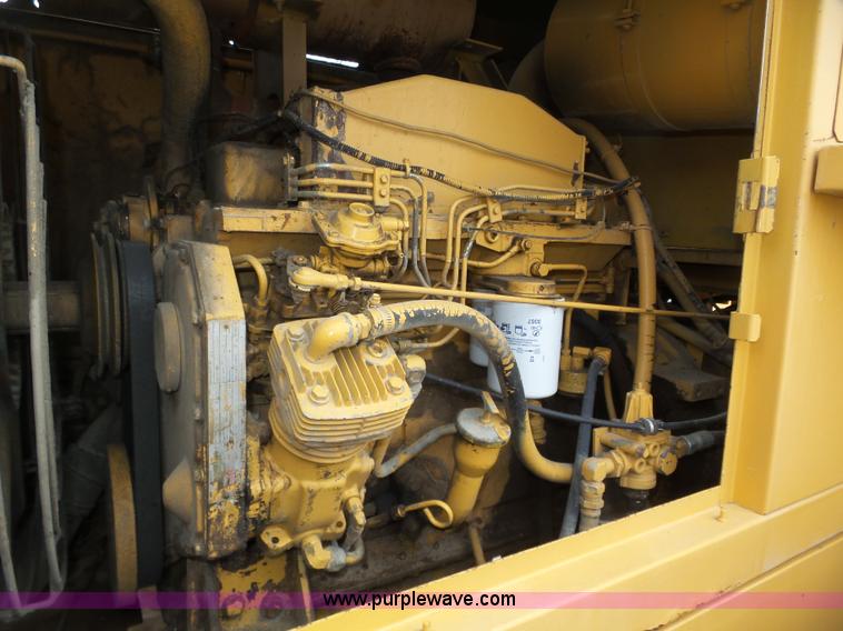 image for item J8956 Kawasaki 70 ZII wheel loader