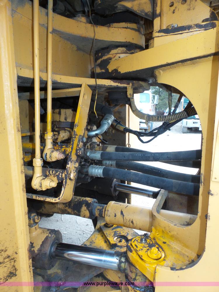 image for item J8956 Kawasaki 70 ZII wheel loader