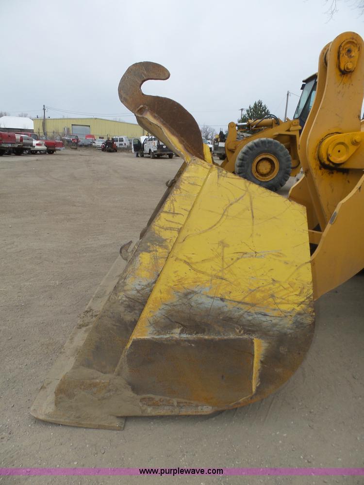 image for item J8956 Kawasaki 70 ZII wheel loader