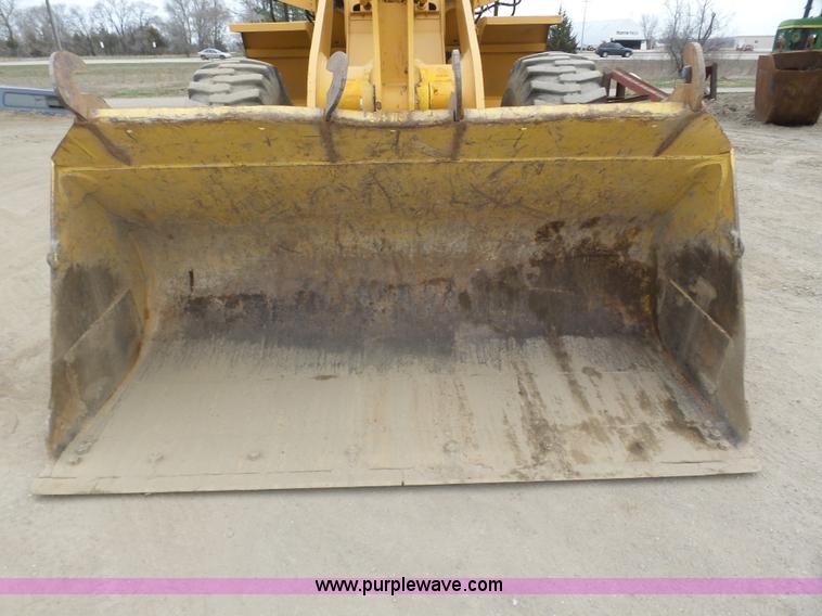 image for item J8956 Kawasaki 70 ZII wheel loader