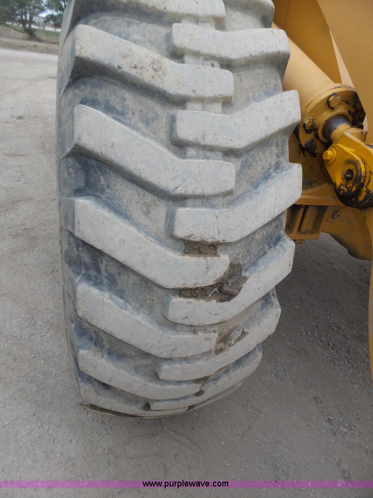 image for item J8956 Kawasaki 70 ZII wheel loader