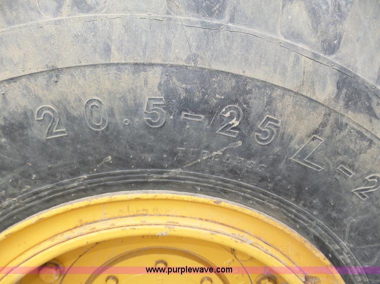 image for item J8956 Kawasaki 70 ZII wheel loader