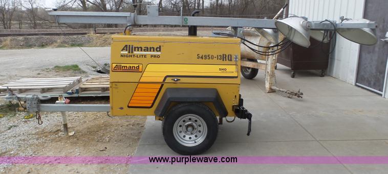 image for item J8959 Allmand Nite Lite Pro SHO light plant