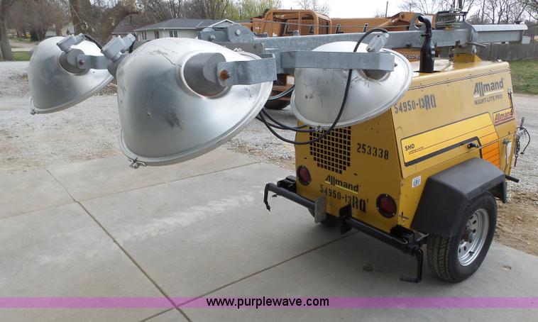 image for item J8959 Allmand Nite Lite Pro SHO light plant