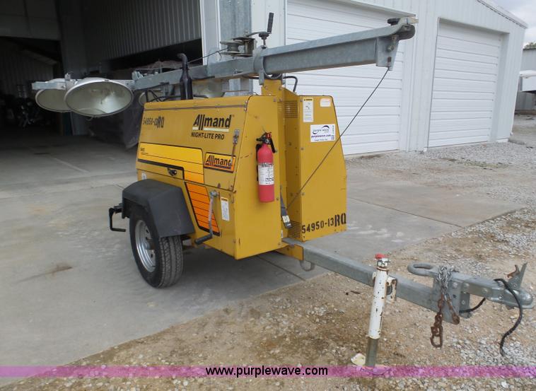 image for item J8959 Allmand Nite Lite Pro SHO light plant