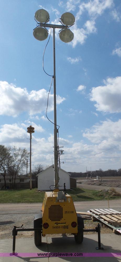 image for item J8959 Allmand Nite Lite Pro SHO light plant