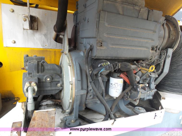 image for item K1302 2007 Haulotte AB445 boom lift