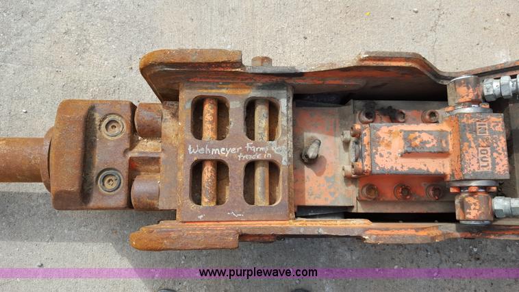 image for item K1307 NPK L192 hydraulic hammer