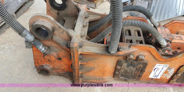 image for item K1307 NPK L192 hydraulic hammer