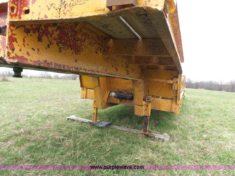 image for item K4267 1976 General equipment trailer