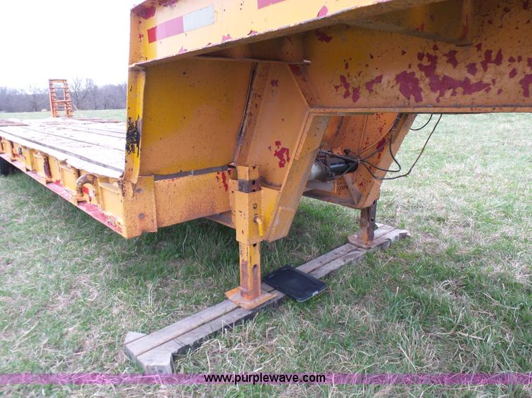 image for item K4267 1976 General equipment trailer