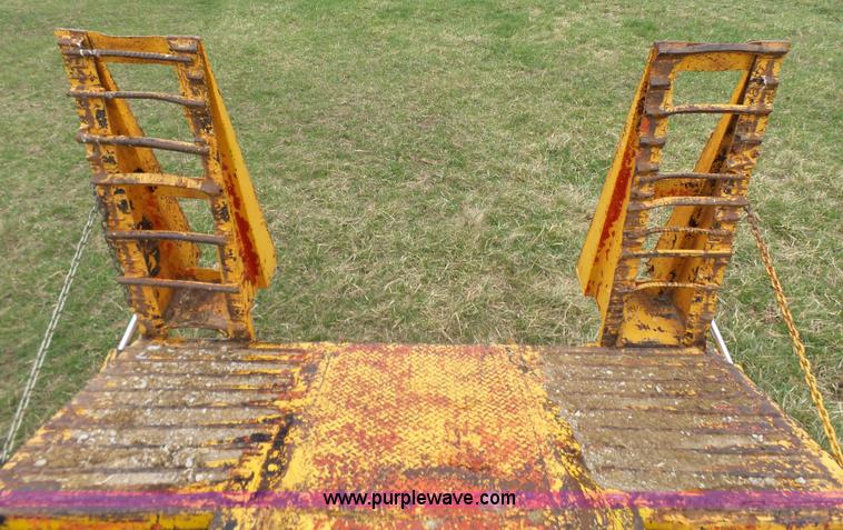 image for item K4267 1976 General equipment trailer