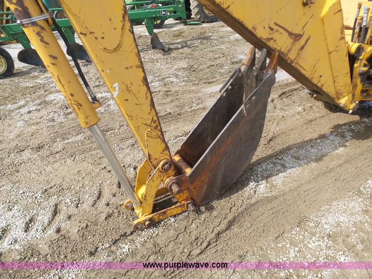 image for item K4277 John Deere 310A backhoe