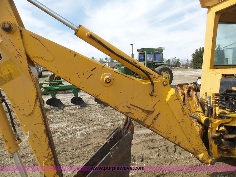 image for item K4277 John Deere 310A backhoe