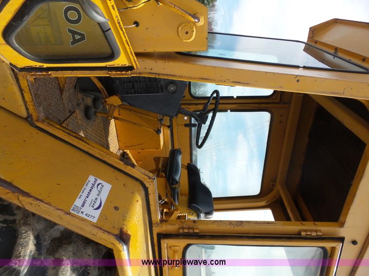 image for item K4277 John Deere 310A backhoe