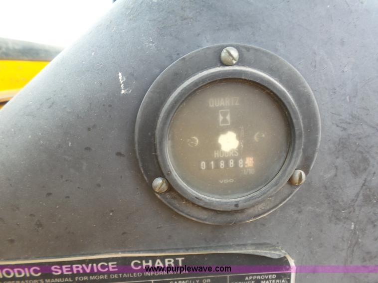 image for item K4277 John Deere 310A backhoe