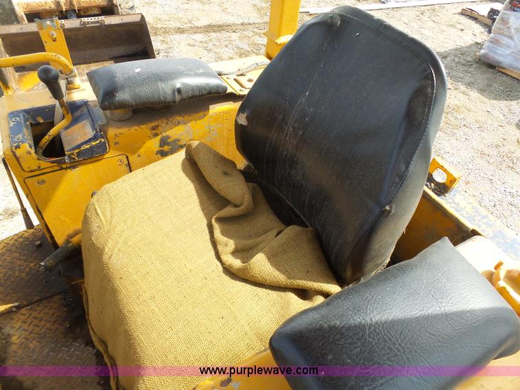 image for item K4278 1978 Komatsu D31S-16 track loader