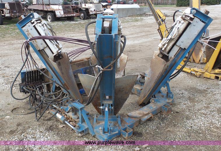 image for item K4279 Care Tree Systems 684 skid steer tree spade