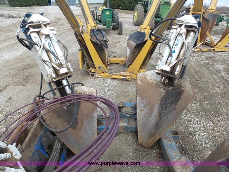 image for item K4279 Care Tree Systems 684 skid steer tree spade