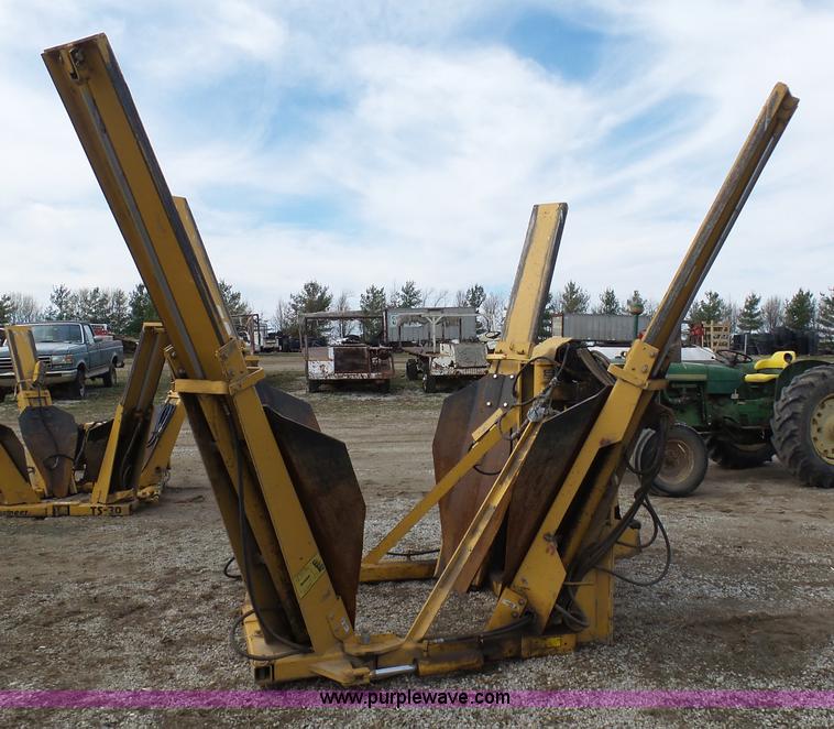 image for item K4281 Vermeer TS44A tree spade