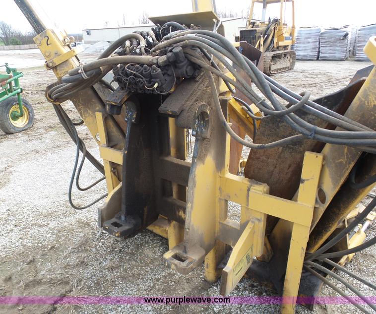 image for item K4281 Vermeer TS44A tree spade