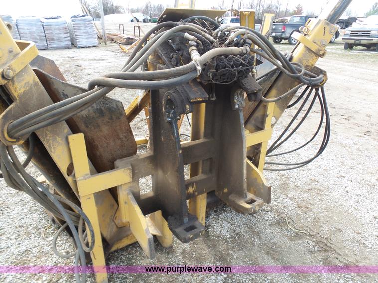 image for item K4281 Vermeer TS44A tree spade