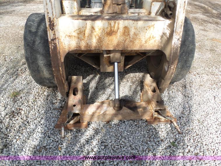 image for item K4288 Bobcat 843 skid steer