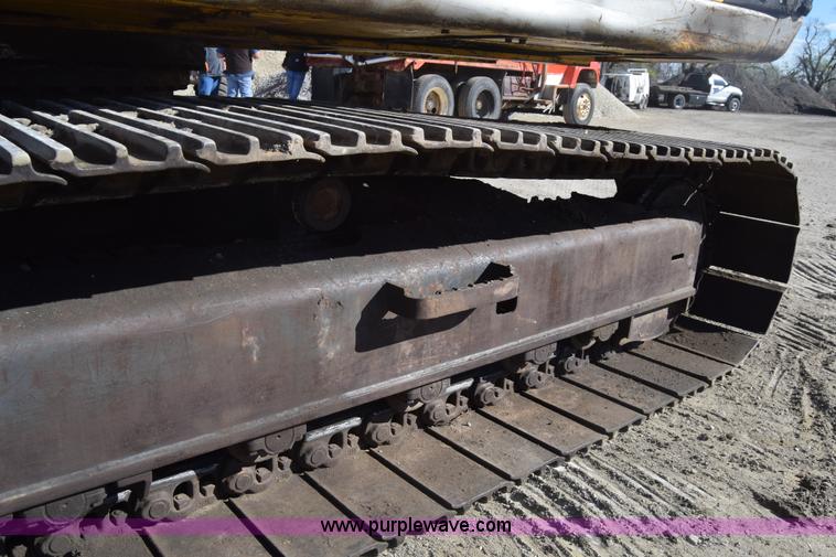 image for item K4296 Kobelco SK200 LC excavator