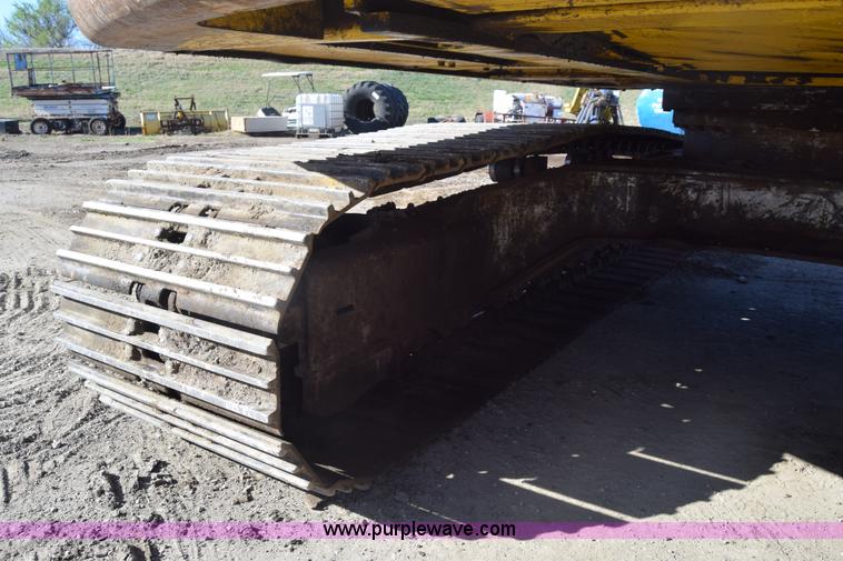 image for item K4296 Kobelco SK200 LC excavator