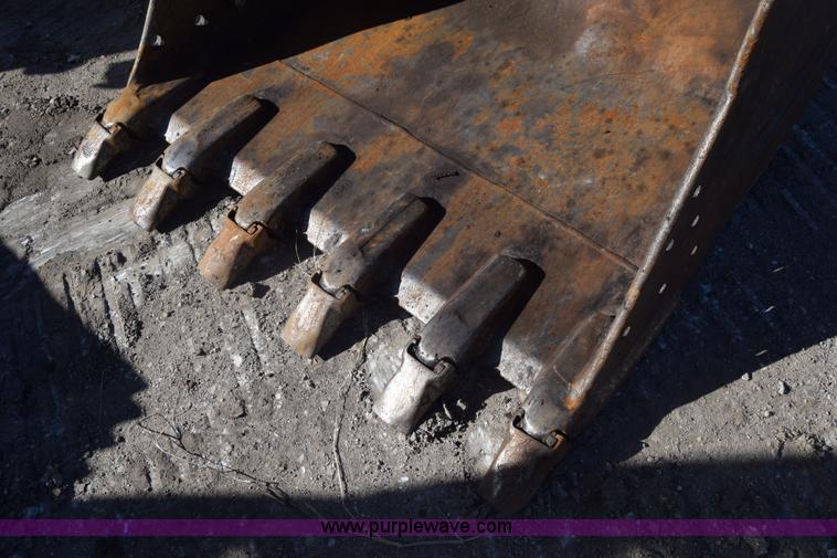 image for item K4296 Kobelco SK200 LC excavator