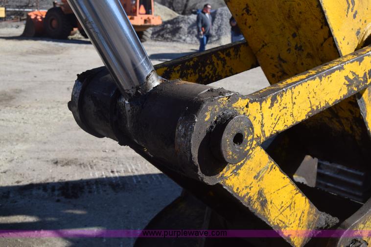 image for item K4296 Kobelco SK200 LC excavator