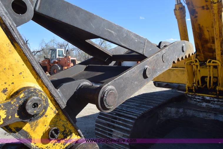 image for item K4296 Kobelco SK200 LC excavator