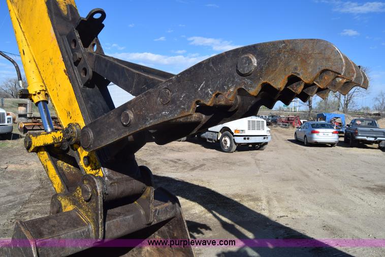 image for item K4296 Kobelco SK200 LC excavator