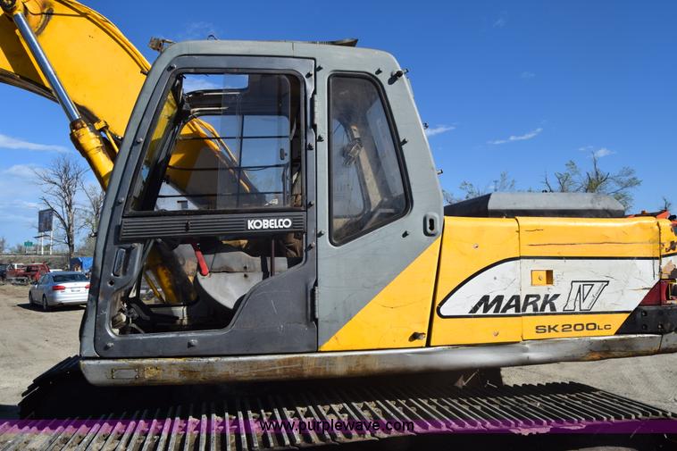 image for item K4296 Kobelco SK200 LC excavator