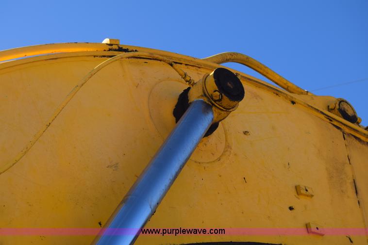 image for item K4296 Kobelco SK200 LC excavator