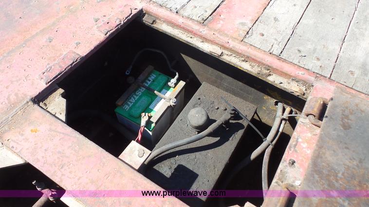 image for item K5098 1978 Load King 353DFD equipment trailer