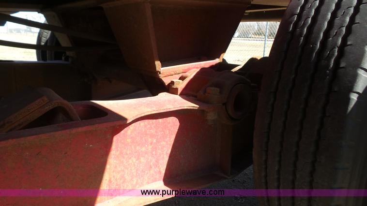 image for item K5098 1978 Load King 353DFD equipment trailer