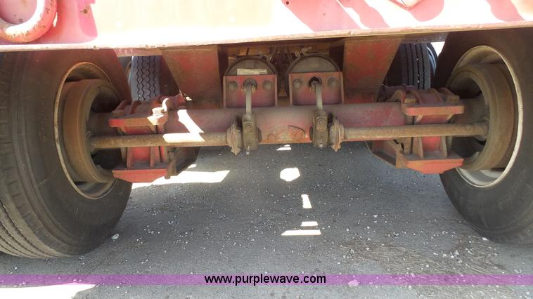 image for item K5098 1978 Load King 353DFD equipment trailer